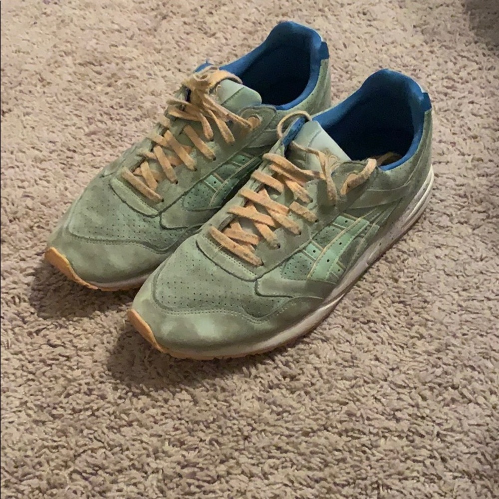 Retro ASICS